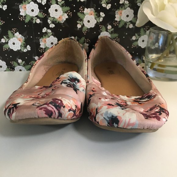 Pink Floral Loafers - Picture 8 of 8